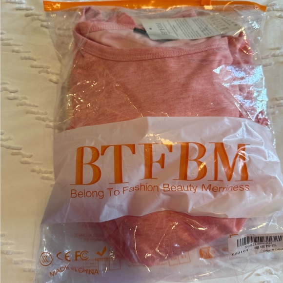 Amazon Dress - Picture 4 of 4